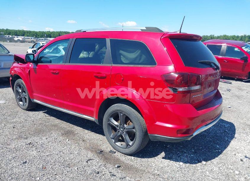 Photo 3 of 2019 Dodge Journey CROSSROAD (VIN 3C4PDCGG7KT809945)
