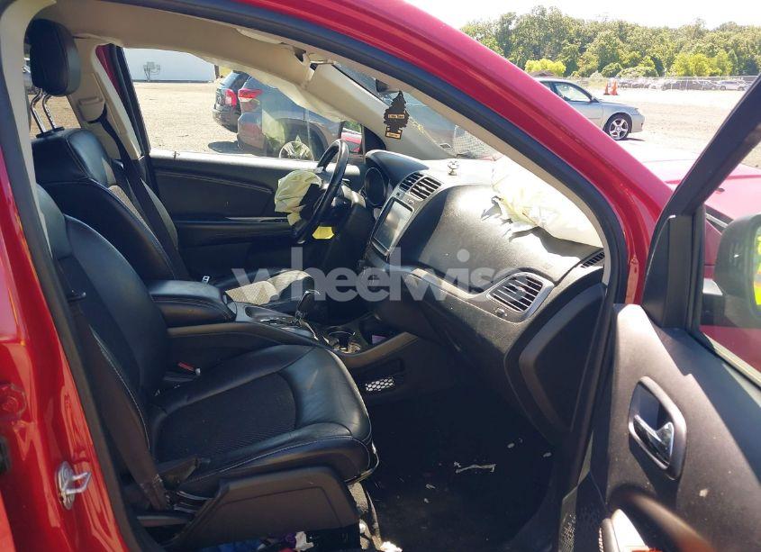 Photo 5 of 2019 Dodge Journey CROSSROAD (VIN 3C4PDCGG7KT809945)