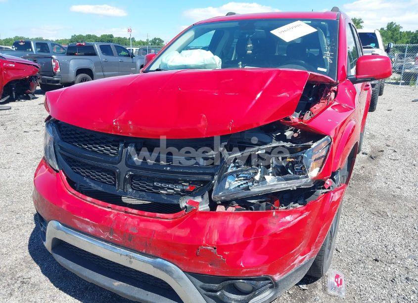 Photo 6 of 2019 Dodge Journey CROSSROAD (VIN 3C4PDCGG7KT809945)