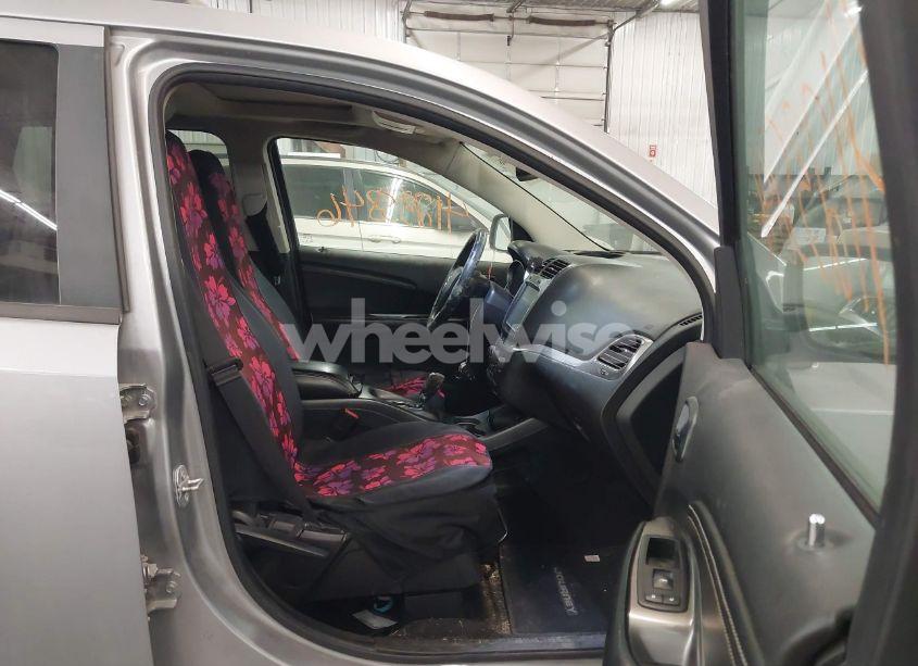 Photo 5 of 2015 Dodge Journey CROSSROAD (VIN 3C4PDCGG8FT631064)