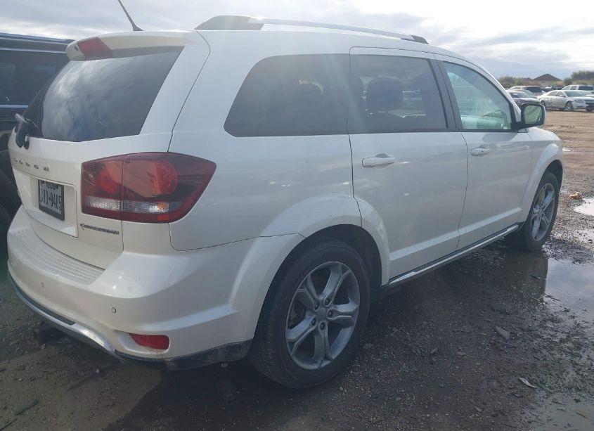 Photo 4 of 2017 Dodge Journey CROSSROAD (VIN 3C4PDCGG8HT701813)