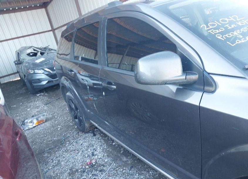 Photo 14 of 2018 Dodge Journey CROSSROAD (VIN 3C4PDCGG8JT408855)