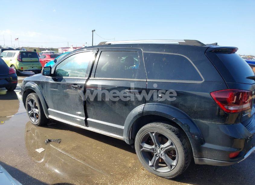 Photo 14 of 2019 Dodge Journey CROSSROAD (VIN 3C4PDCGG8KT803376)