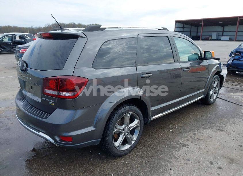 Photo 4 of 2017 Dodge Journey CROSSROAD PLUS (VIN 3C4PDCGG9HT613272)