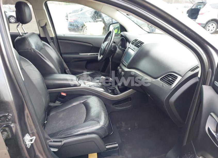 Photo 5 of 2017 Dodge Journey CROSSROAD PLUS (VIN 3C4PDCGG9HT613272)