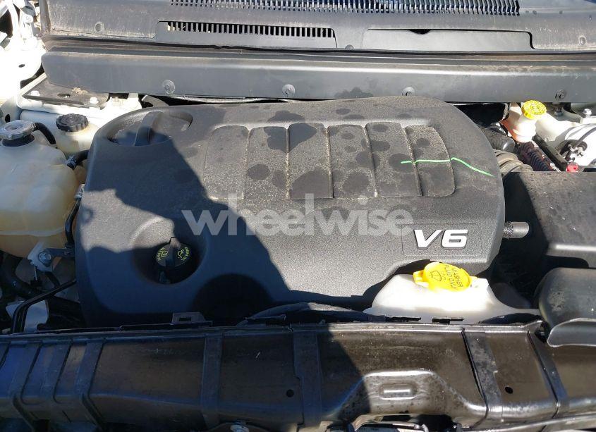 Photo 10 of 2019 Dodge Journey CROSSROAD (VIN 3C4PDCGG9KT769786)