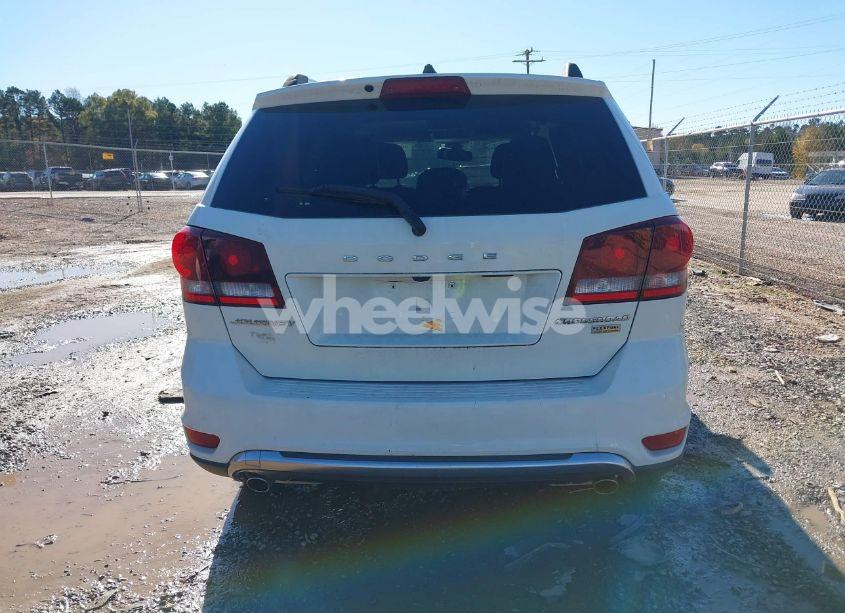 Photo 17 of 2019 Dodge Journey CROSSROAD (VIN 3C4PDCGG9KT769786)