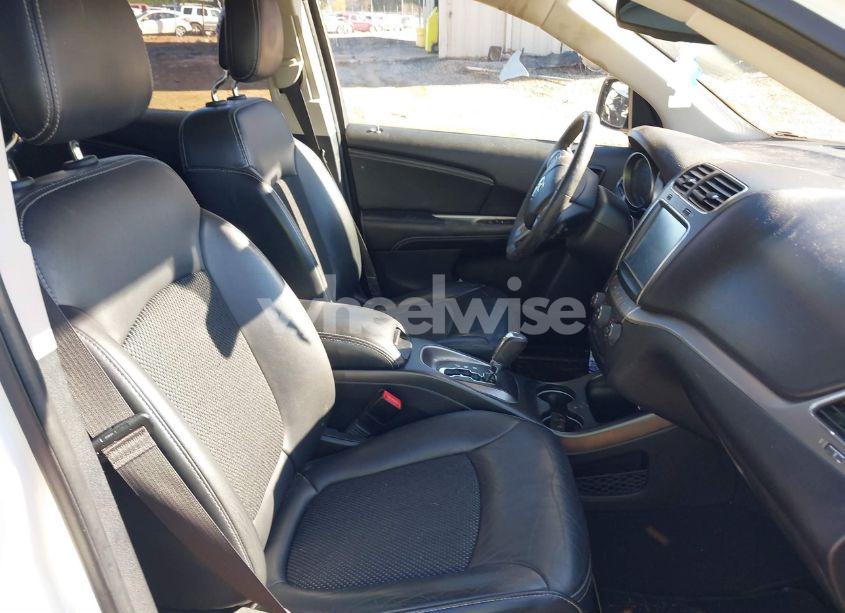 Photo 5 of 2019 Dodge Journey CROSSROAD (VIN 3C4PDCGG9KT769786)