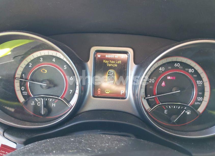 Photo 7 of 2019 Dodge Journey CROSSROAD (VIN 3C4PDCGG9KT769786)