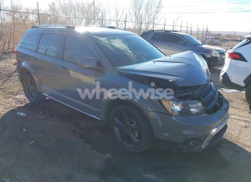 2019 Dodge Journey CROSSROAD (VIN 3C4PDCGG9KT857575) main photo