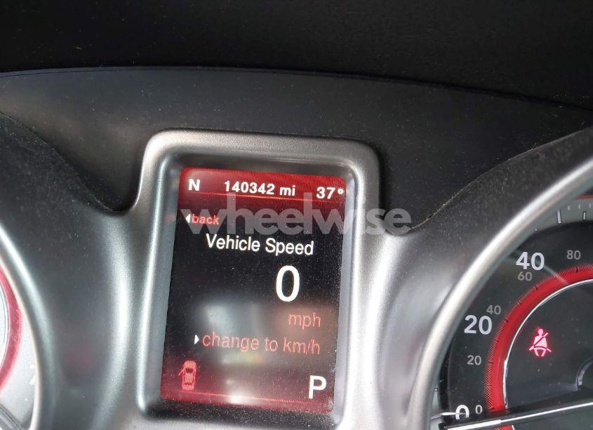 Photo 16 of 2018 Dodge Journey CROSSROAD (VIN 3C4PDCGGXJT215834)