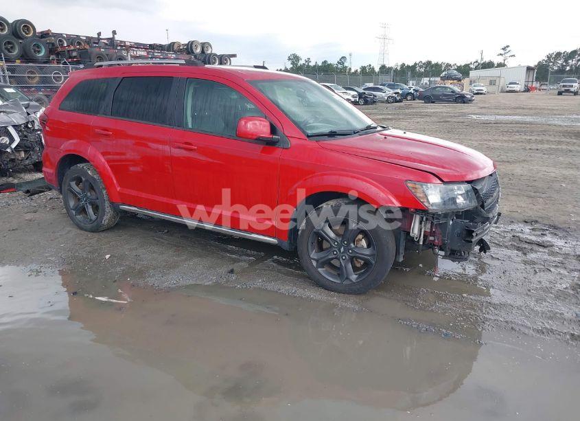 2018 Dodge Journey CROSSROAD (VIN 3C4PDCGGXJT378693) main photo