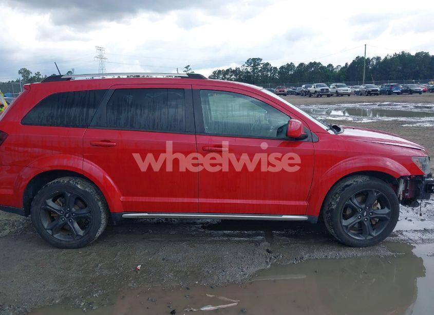 Photo 13 of 2018 Dodge Journey CROSSROAD (VIN 3C4PDCGGXJT378693)