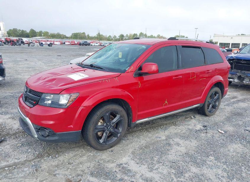 Photo 2 of 2019 Dodge Journey CROSSROAD (VIN 3C4PDCGGXKT717017)