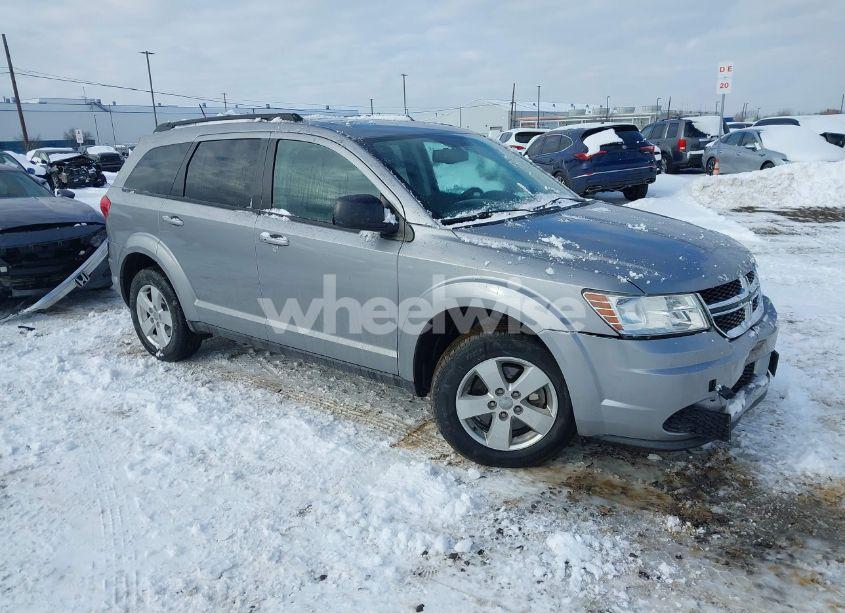2016 Dodge Journey SE (VIN 3C4PDDAG0GT117192) main photo