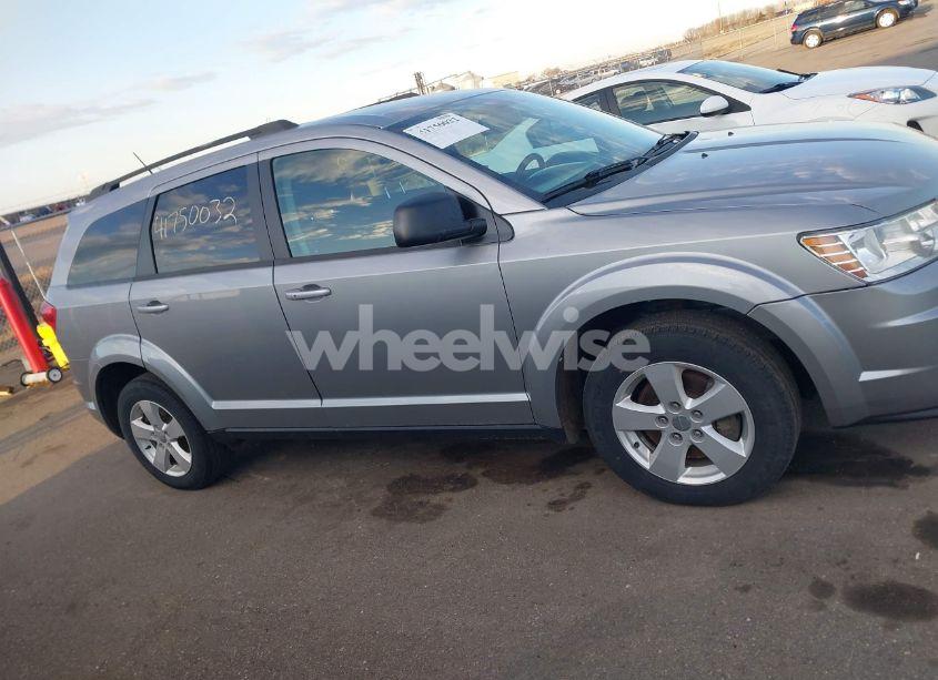 Photo 13 of 2017 Dodge Journey SE AWD (VIN 3C4PDDAG0HT569337)