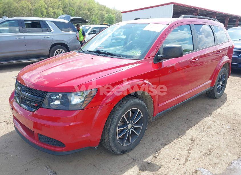 Photo 2 of 2017 Dodge Journey SE AWD (VIN 3C4PDDAG0HT610579)