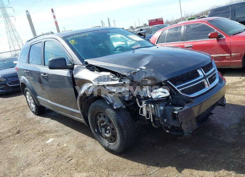 2018 Dodge Journey SE AWD (VIN 3C4PDDAG0JT375803) main photo