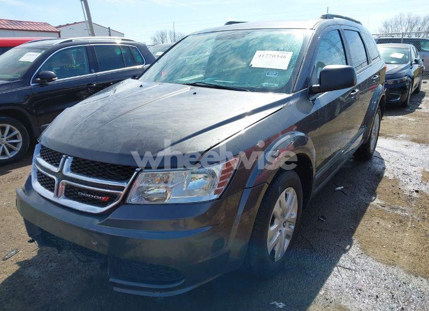 Photo 2 of 2018 Dodge Journey SE AWD (VIN 3C4PDDAG0JT375803)