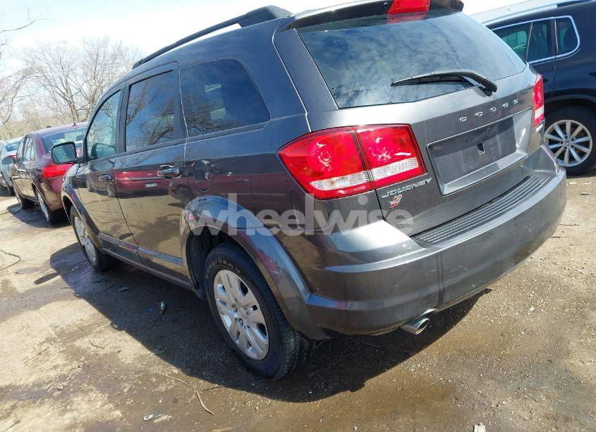 Photo 3 of 2018 Dodge Journey SE AWD (VIN 3C4PDDAG0JT375803)