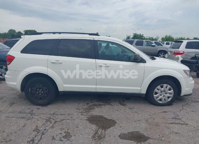 Photo 13 of 2016 Dodge Journey SE (VIN 3C4PDDAG1GT106332)