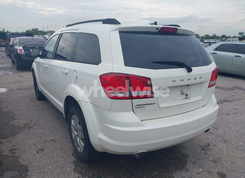 Photo 3 of 2016 Dodge Journey SE (VIN 3C4PDDAG1GT106332)