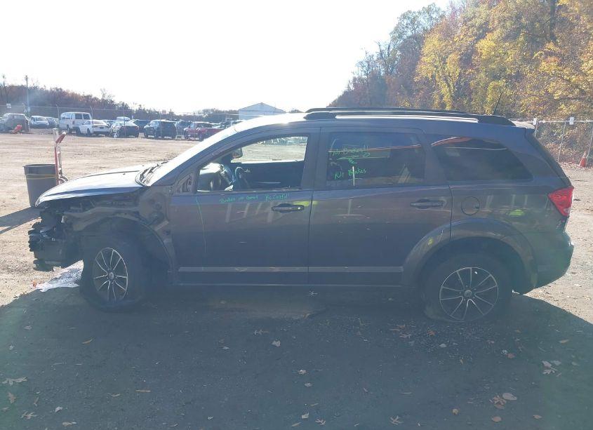 Photo 15 of 2018 Dodge Journey SE AWD (VIN 3C4PDDAG1JT478065)