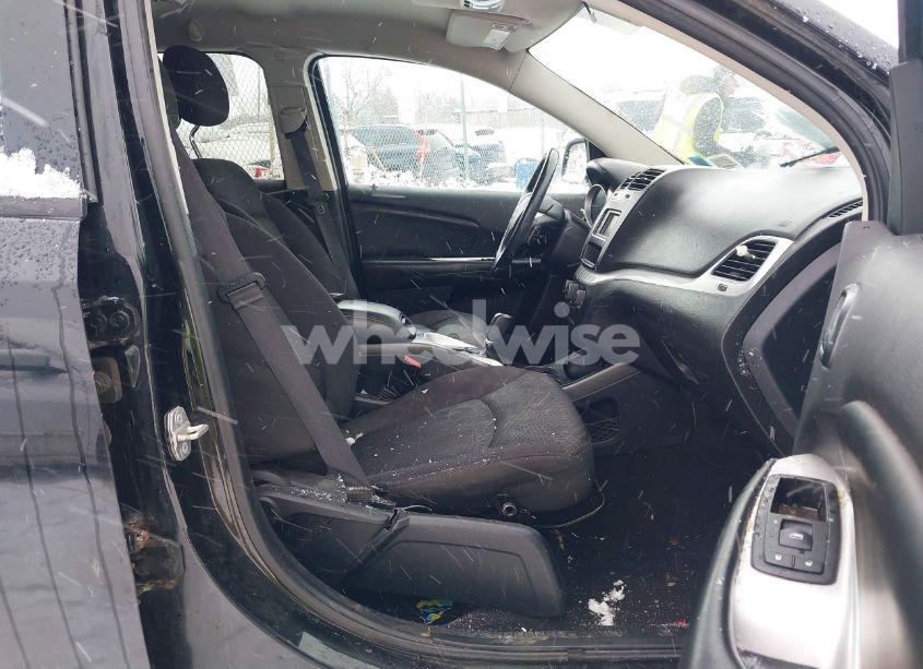 Photo 5 of 2014 Dodge Journey SE (VIN 3C4PDDAG2ET227593)