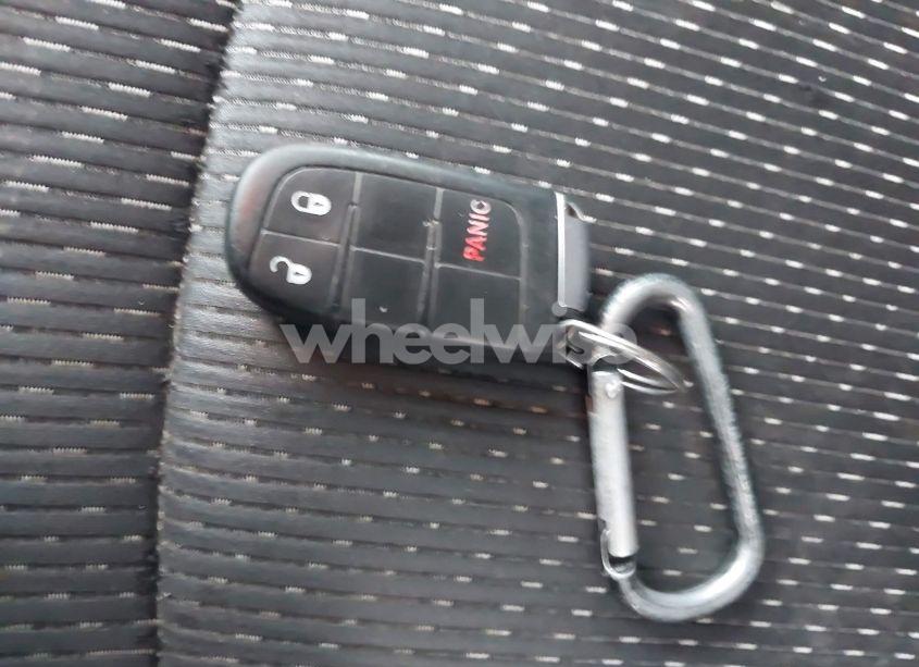 Photo 11 of 2016 Dodge Journey SE (VIN 3C4PDDAG2GT176115)