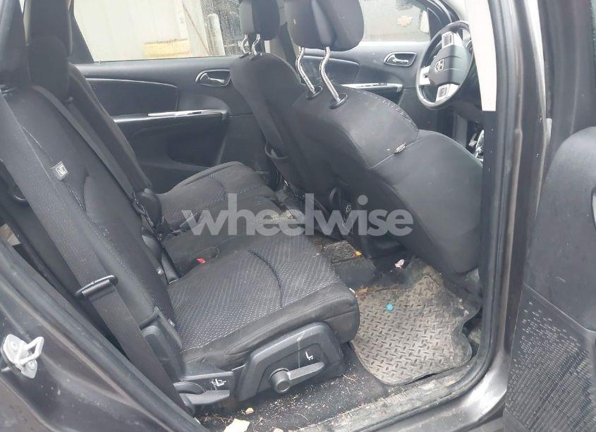 Photo 8 of 2016 Dodge Journey SE (VIN 3C4PDDAG2GT176115)