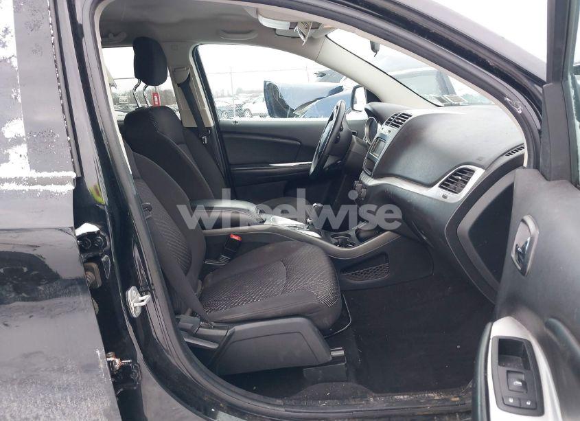 Photo 5 of 2014 Dodge Journey SE (VIN 3C4PDDAG3ET226579)