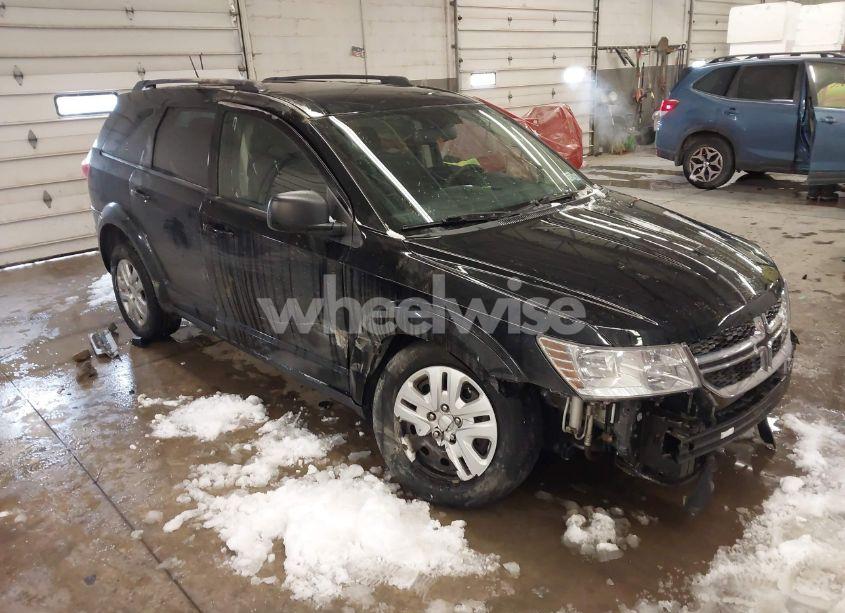 2016 Dodge Journey SE (VIN 3C4PDDAG3GT244440) main photo