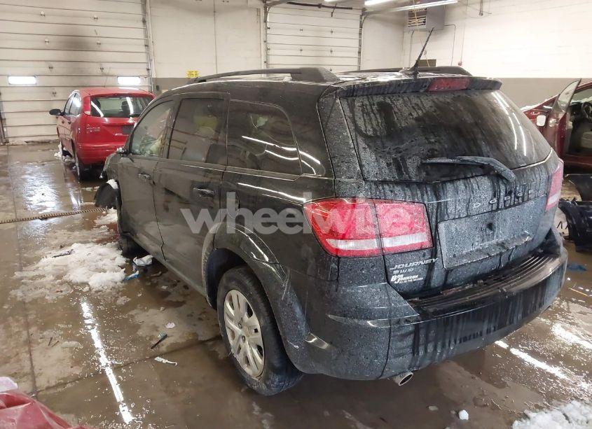 Photo 3 of 2016 Dodge Journey SE (VIN 3C4PDDAG3GT244440)