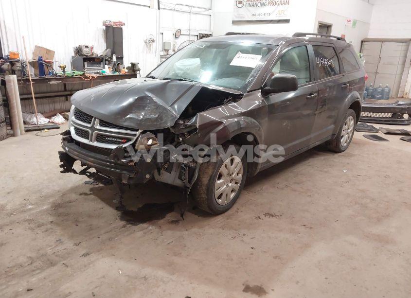 Photo 2 of 2018 Dodge Journey SE AWD (VIN 3C4PDDAG3JT265778)