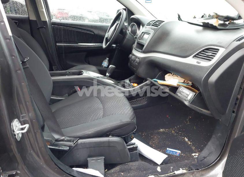 Photo 5 of 2018 Dodge Journey SE AWD (VIN 3C4PDDAG4JT504609)