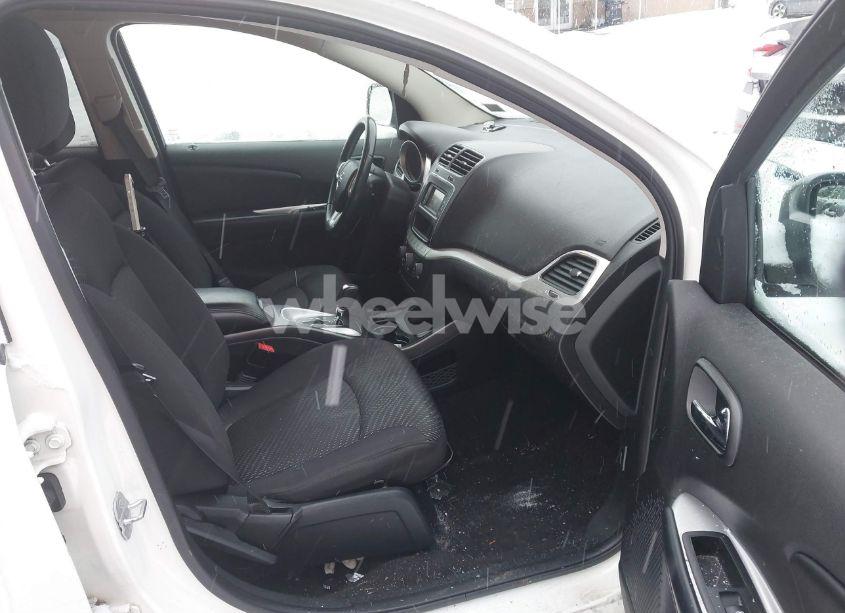 Photo 5 of 2014 Dodge Journey SE (VIN 3C4PDDAG5ET187655)