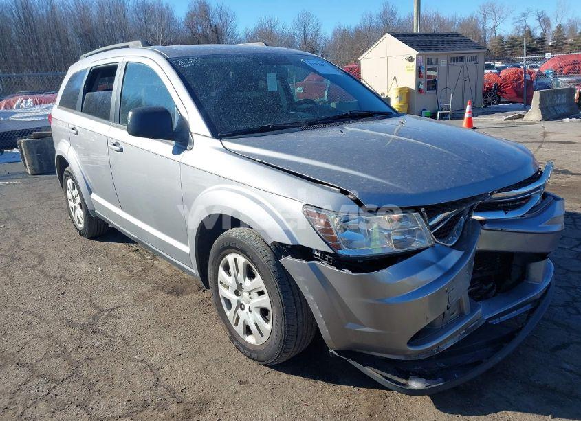 2015 Dodge Journey SE (VIN 3C4PDDAG5FT725790) main photo