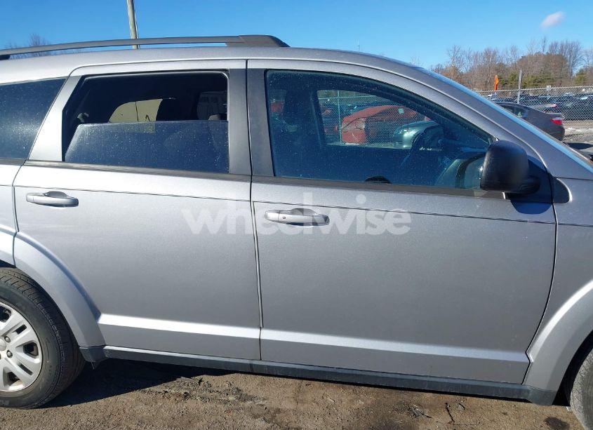 Photo 13 of 2015 Dodge Journey SE (VIN 3C4PDDAG5FT725790)