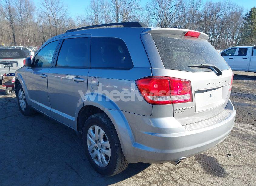 Photo 3 of 2015 Dodge Journey SE (VIN 3C4PDDAG5FT725790)