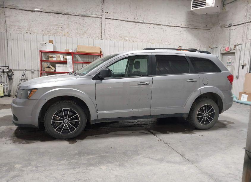 Photo 14 of 2018 Dodge Journey SE AWD (VIN 3C4PDDAG5JT510046)