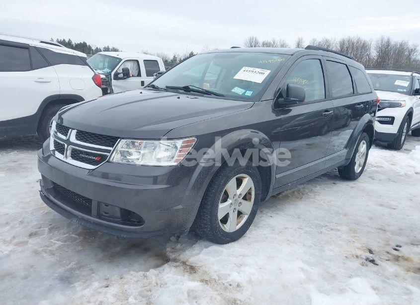 Photo 2 of 2016 Dodge Journey SE (VIN 3C4PDDAG6GT163755)