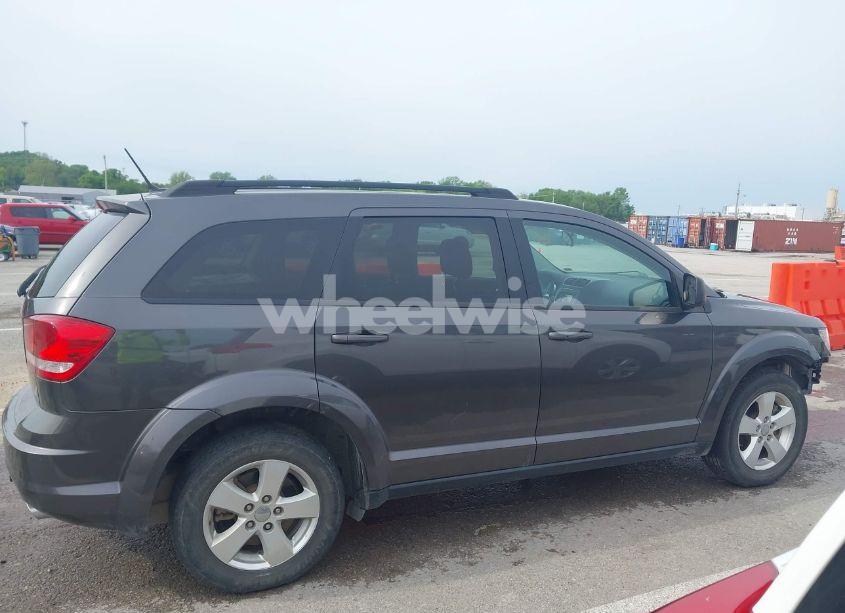 Photo 13 of 2014 Dodge Journey SE (VIN 3C4PDDAG7ET248973)