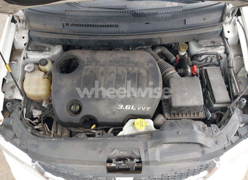 Photo 10 of 2015 Dodge Journey SE (VIN 3C4PDDAG7FT646394)