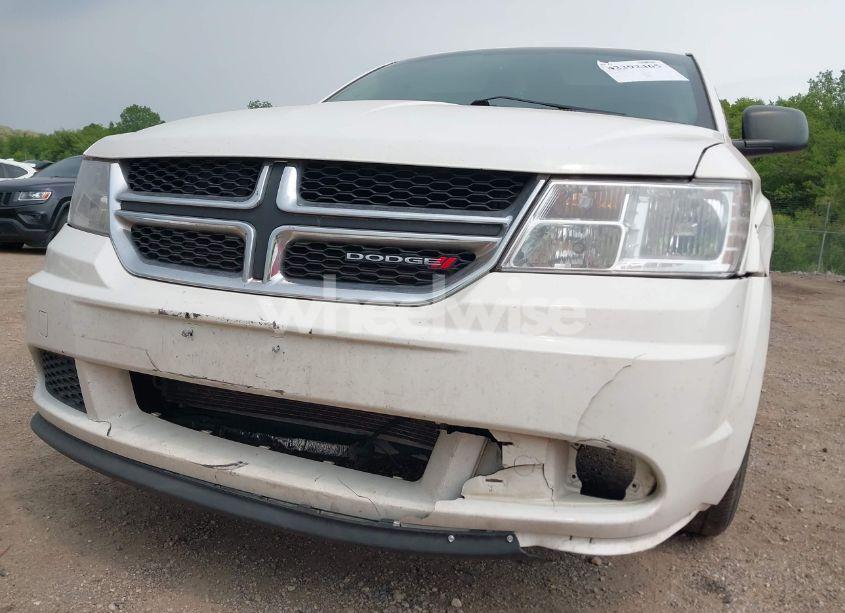 Photo 6 of 2015 Dodge Journey SE (VIN 3C4PDDAG7FT646394)