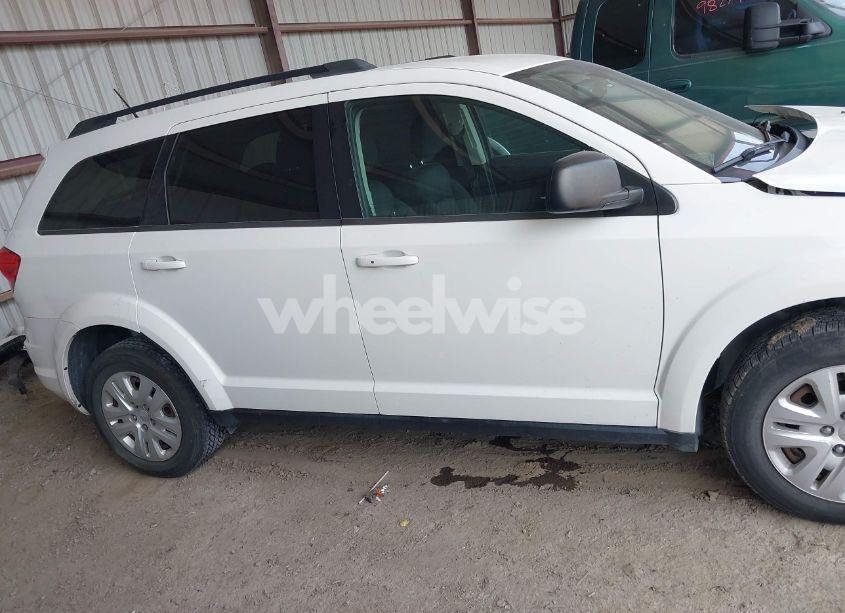 Photo 13 of 2017 Dodge Journey SE AWD (VIN 3C4PDDAG7HT583896)