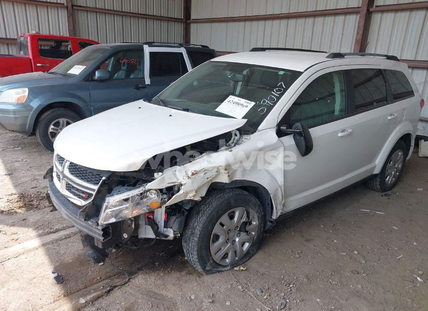 Photo 2 of 2017 Dodge Journey SE AWD (VIN 3C4PDDAG7HT583896)