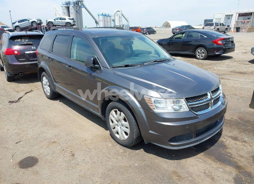 2014 Dodge Journey SE (VIN 3C4PDDAG8ET265183) main photo