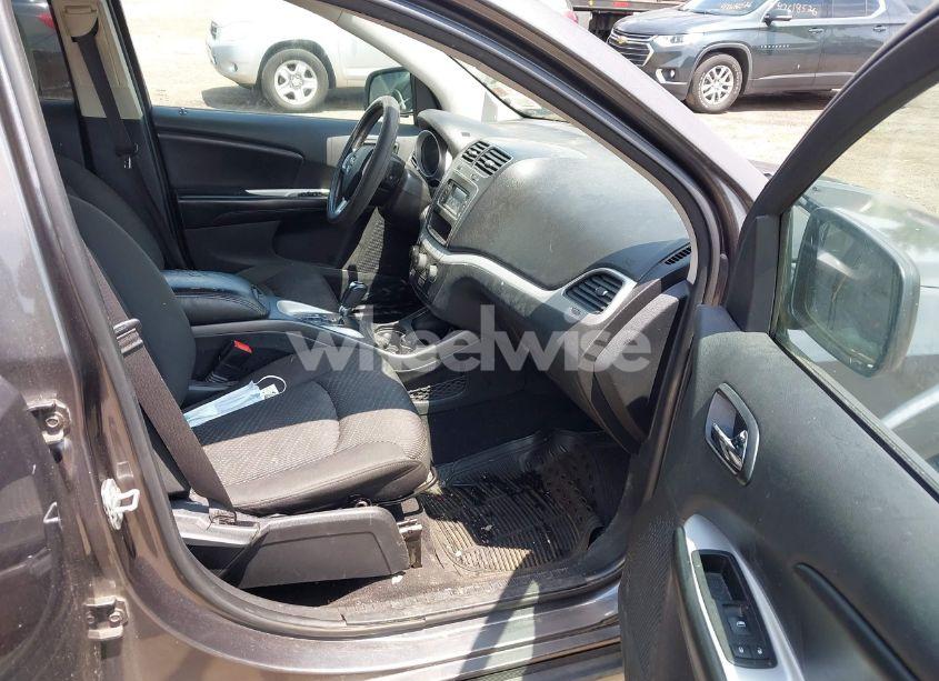 Photo 5 of 2014 Dodge Journey SE (VIN 3C4PDDAG8ET265183)