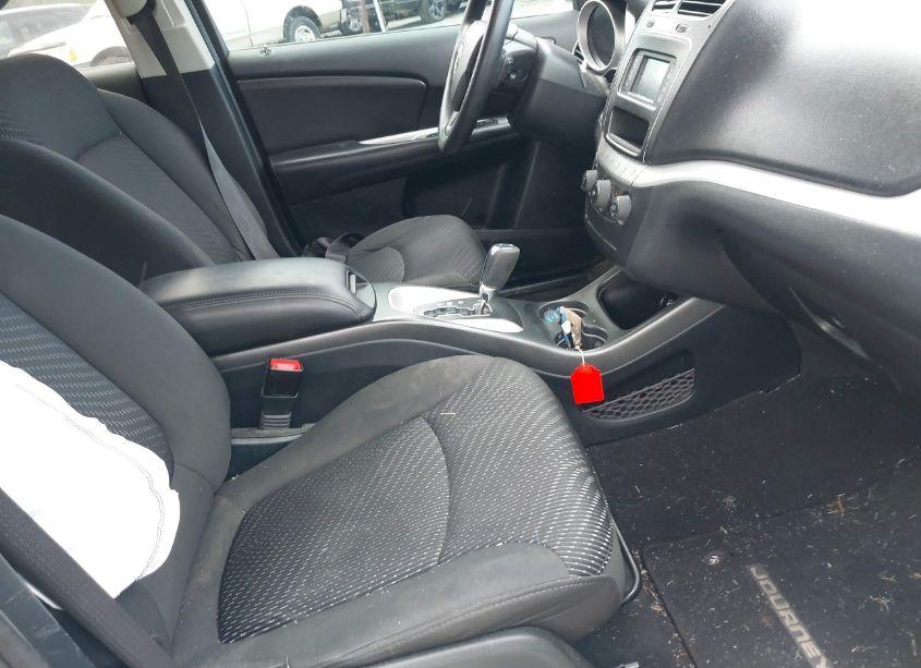 Photo 5 of 2017 Dodge Journey SE AWD (VIN 3C4PDDAG8HT596463)