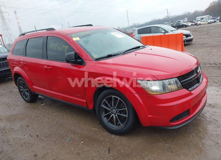 2018 Dodge Journey SE AWD (VIN 3C4PDDAG8JT536284) main photo